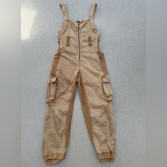 Free People fast track onesie - Picture 1 of 12